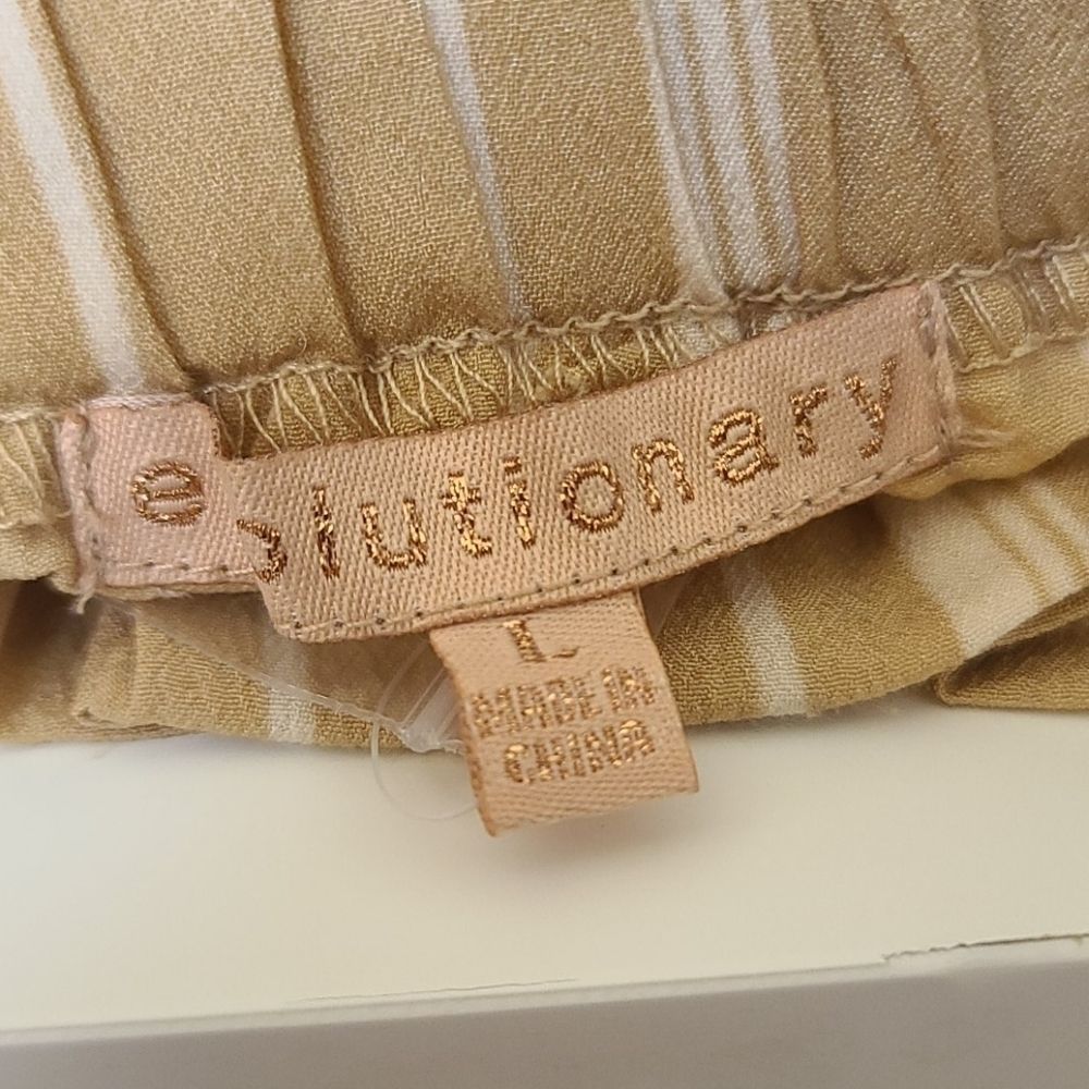 ❤️‍🔥EVOLUTIONARY mini skirt - Picture 6 of 8